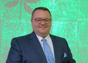 Generalni direktor svih HeidelbergCement operacija u BiH i Hrvatskoj – Branimir Muidža: „Ja ću svojim radom, vodstvom i zalaganjem nastojati da uvijek budem predvodnik pozitivnih promjena kako u kompaniji tako i u okruženju u kojem radim i djelujem.“