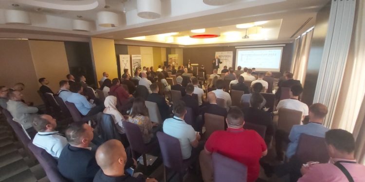 Počela je konferencija industrije ALU i PVC stolarije