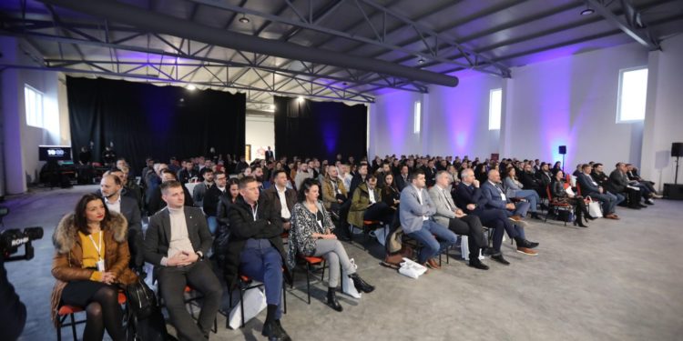 U Tešnju počelo najveće regionalno okupljanje proizvodnje