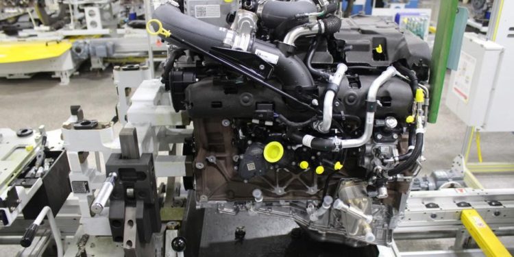 GM će uložiti skoro milijardu dolara više u proizvodnju motora sa unutrašnjim sagorijevanjem