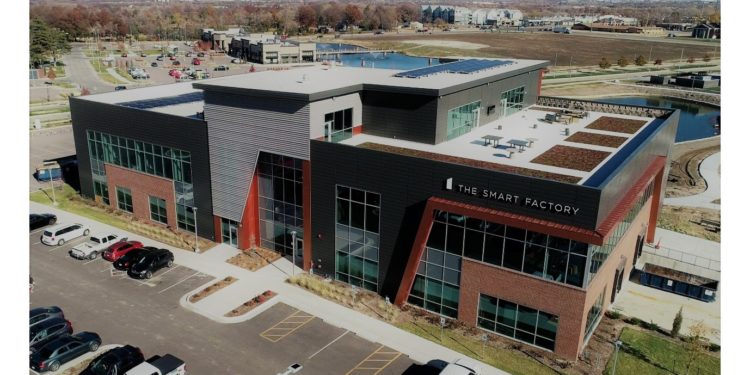 Siemens i Deloitte: Inovacije industrije 4.0 u “The Smart Factory”