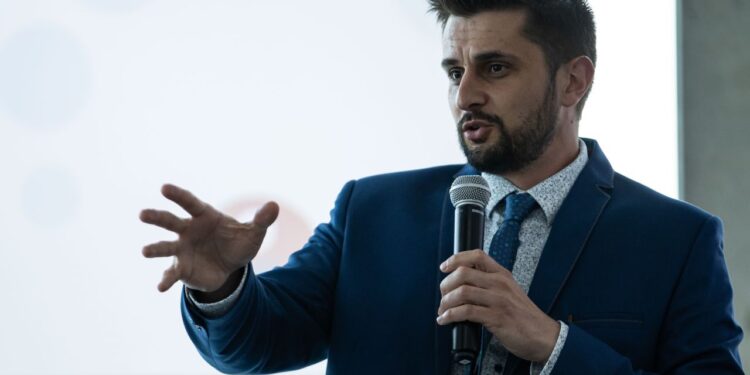 Mikuláš: Korupcija život čini teškim, a uz digitalne alate šanse da ćete biti osumnjičeni za nju ravne su nuli