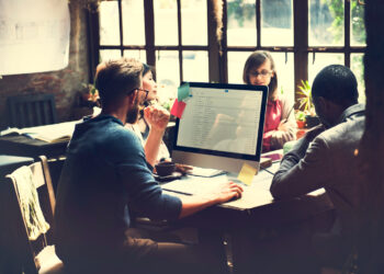 Osiguranje kvaliteta u digitalnom dobu: Zašto je QA nezamjenjiv?