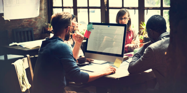 Osiguranje kvaliteta u digitalnom dobu: Zašto je QA nezamjenjiv?