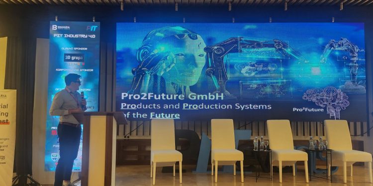 Od teorije do prakse: Razvoj Industrije 4.0 kroz istraživačko – razvojne aktivnosti