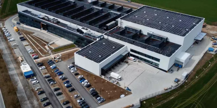 Istosmjerna struja umjesto izmjenične struje: prednosti za industriju