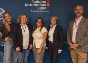 Od regrutovanja do liderstva: Kako uspješno sprovesti Digital HR